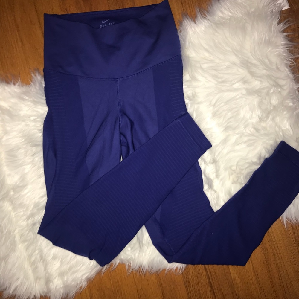 Nike Dri- Fit Leggings
